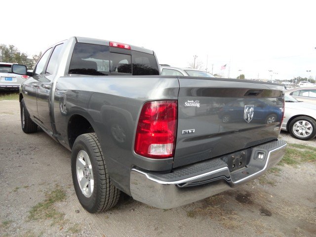 Dodge Ram 1500 2010 photo 2