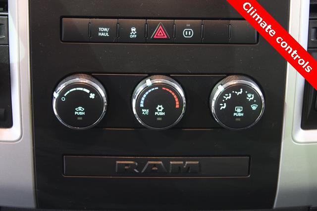 Dodge Ram 1500 2010 photo 3