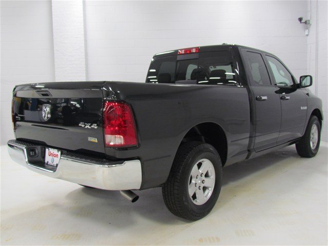 Dodge Ram 1500 2010 photo 2