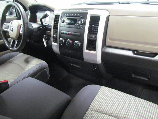 Dodge Ram 1500 2010 photo 3