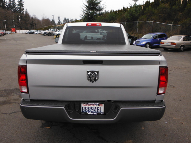 Dodge Ram 1500 2010 photo 3