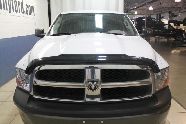 Dodge Ram 1500 2010 photo 2