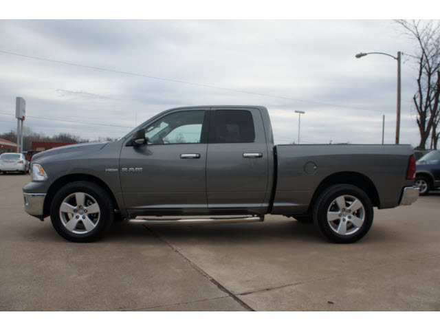 Dodge Ram 1500 2010 photo 4