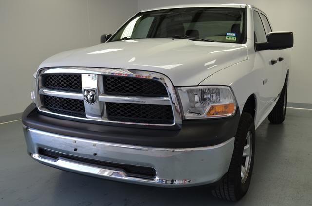 Dodge Ram 1500 2010 photo 3