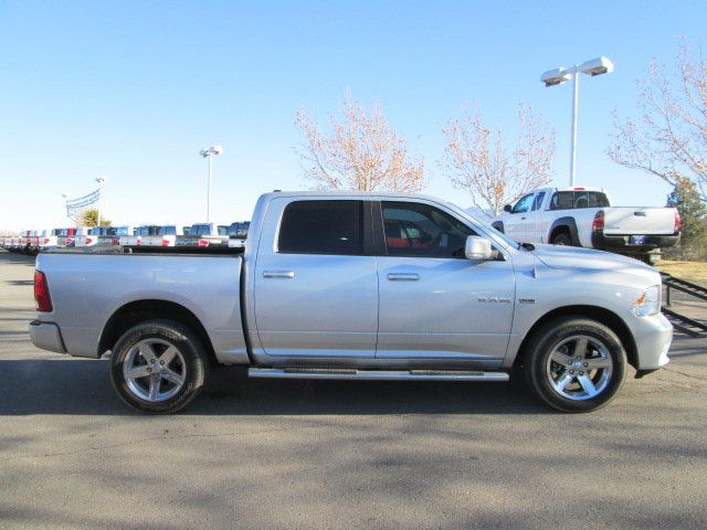 Dodge Ram 1500 2010 photo 4