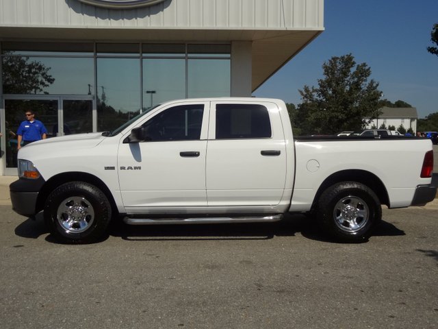 Dodge Ram 1500 2010 photo 1