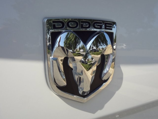 Dodge Ram 1500 2010 photo 5