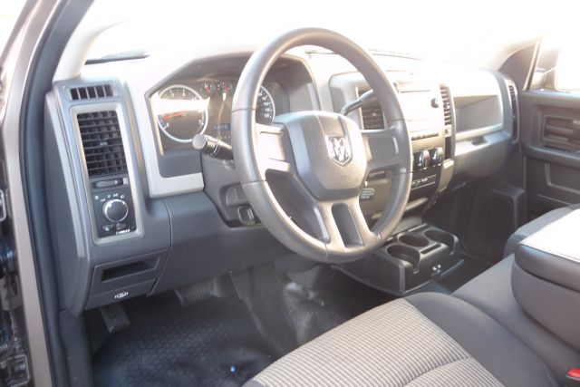 Dodge Ram 1500 2010 photo 19