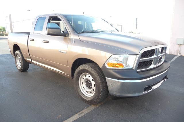 Dodge Ram 1500 2010 photo 2