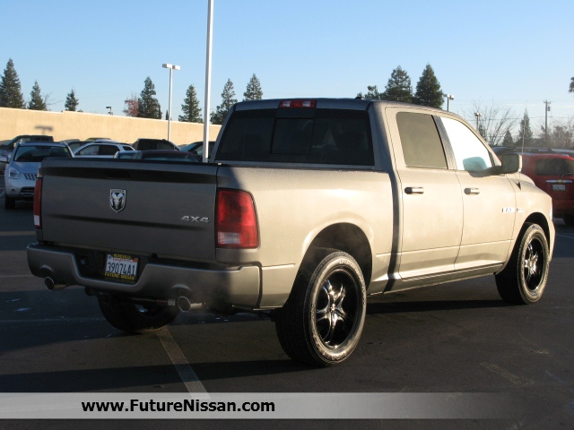 Dodge Ram 1500 2010 photo 3