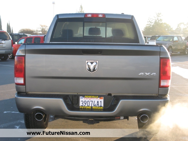 Dodge Ram 1500 2010 photo 4