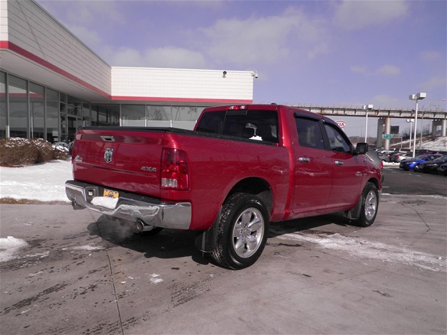 Dodge Ram 1500 2010 photo 2