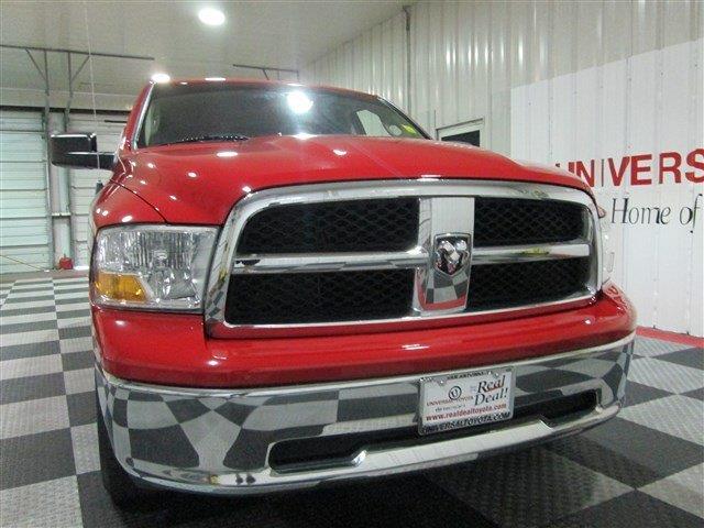 Dodge Ram 1500 2010 photo 2