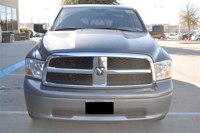 Dodge Ram 1500 2010 photo 2