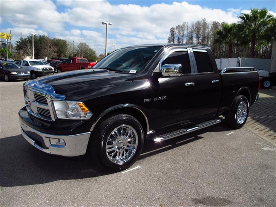 Dodge Ram 1500 2010 photo 3