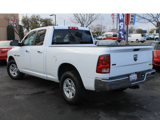 Dodge Ram 1500 2010 photo 4