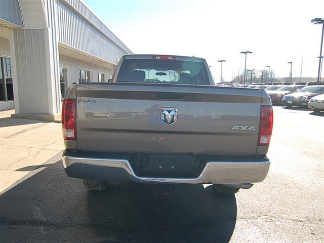 Dodge Ram 1500 2010 photo 3