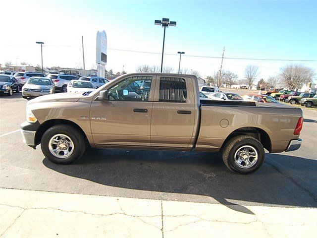 Dodge Ram 1500 2010 photo 5