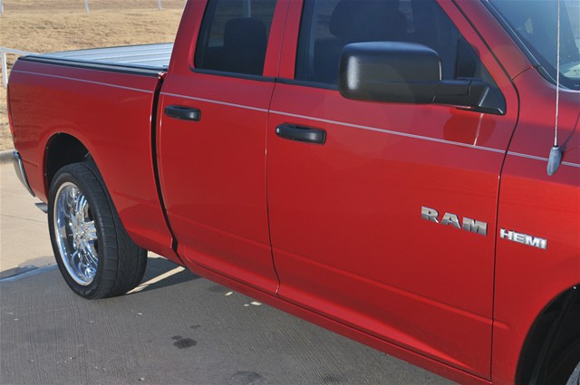 Dodge Ram 1500 2010 photo 5