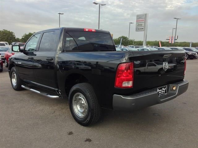 Dodge Ram 1500 2010 photo 4