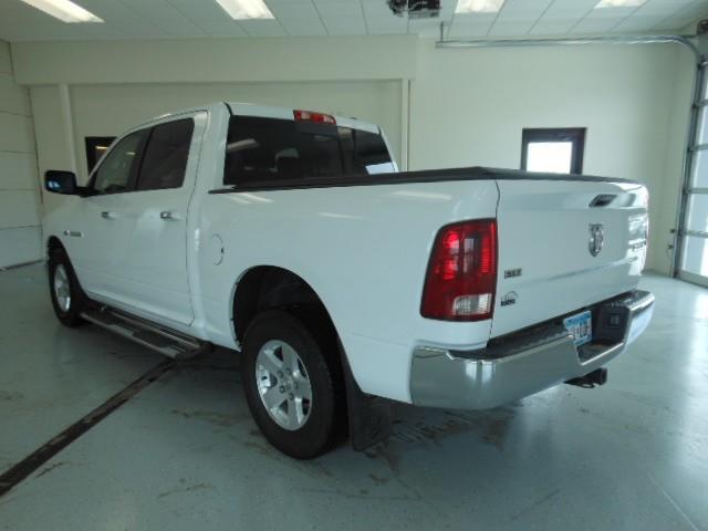 Dodge Ram 1500 2010 photo 2