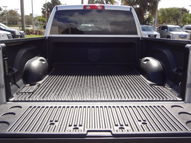 Dodge Ram 1500 2010 photo 5