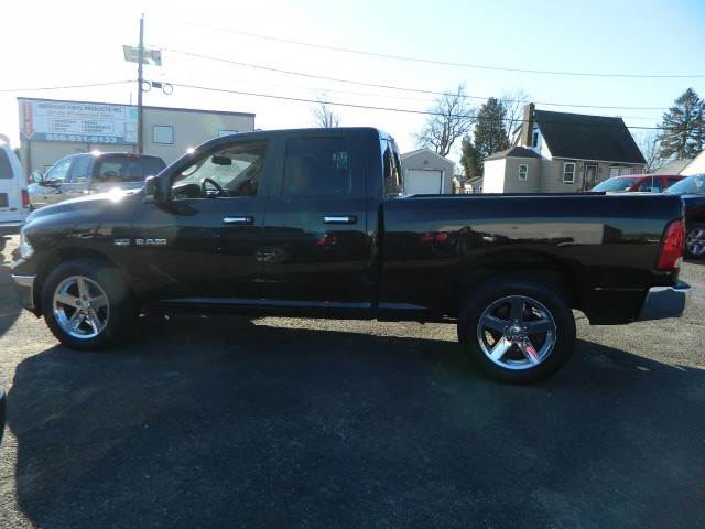 Dodge Ram 1500 2010 photo 3