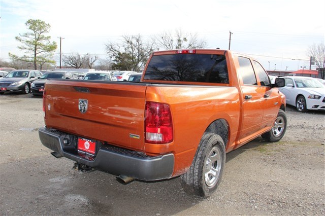 Dodge Ram 1500 2010 photo 3