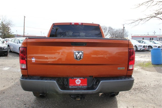 Dodge Ram 1500 2010 photo 4