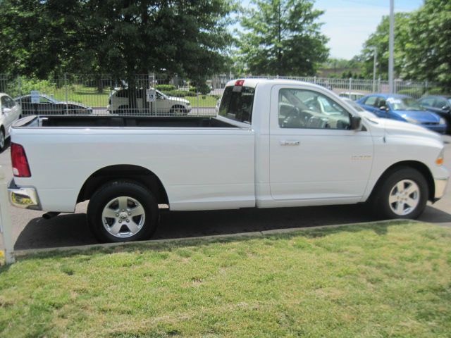 Dodge Ram 1500 Lt-leather-3rd Row-moon ROOF Pickup Truck