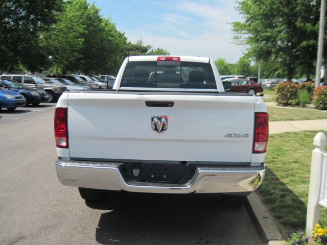 Dodge Ram 1500 2010 photo 3