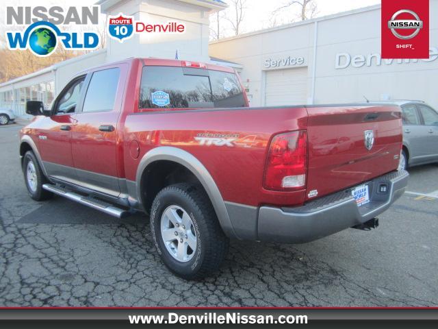 Dodge Ram 1500 2010 photo 2