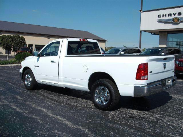 Dodge Ram 1500 2010 photo 5