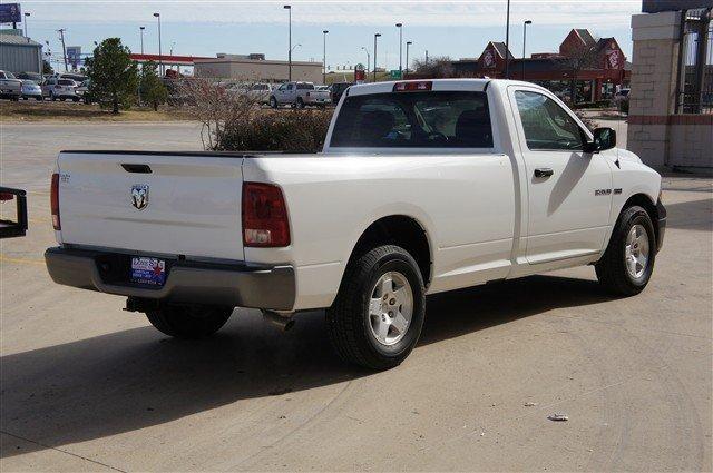 Dodge Ram 1500 2010 photo 3