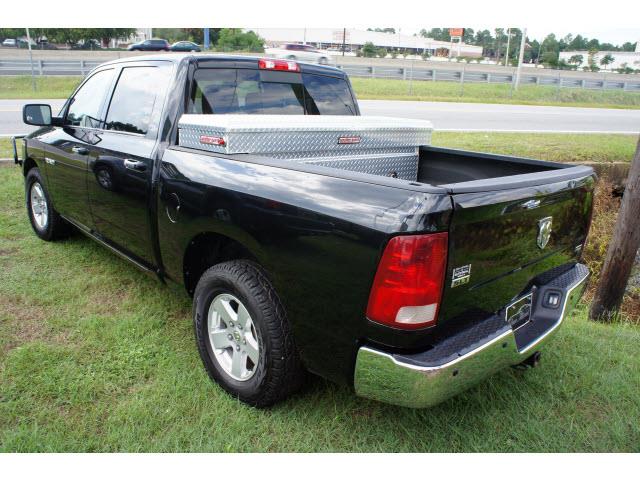 Dodge Ram 1500 2010 photo 4