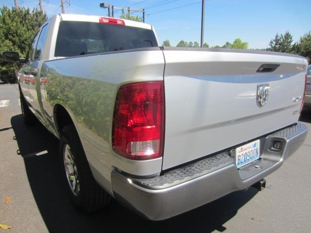 Dodge Ram 1500 2010 photo 23