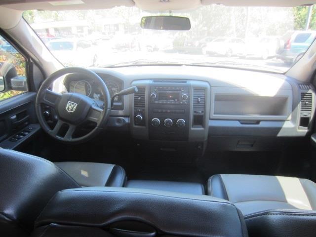 Dodge Ram 1500 2010 photo 8