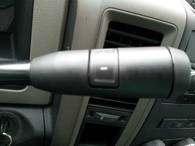 Dodge Ram 1500 2010 photo 2