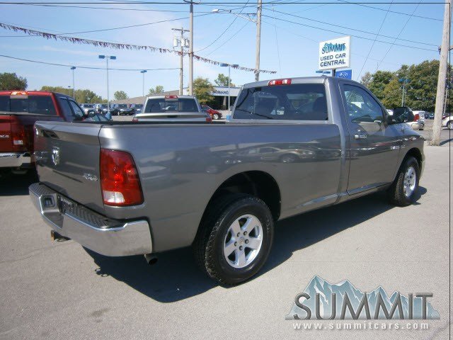 Dodge Ram 1500 2010 photo 2