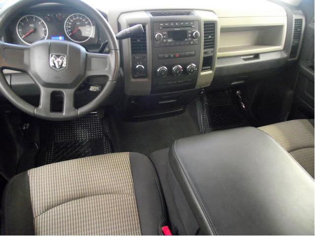 Dodge Ram 1500 2010 photo 3