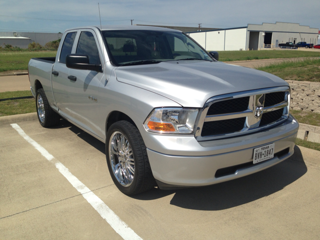 Dodge Ram 1500 2010 photo 4