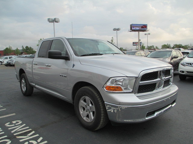 Dodge Ram 1500 2010 photo 2