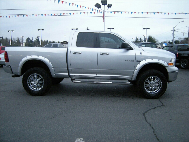 Dodge Ram 1500 2010 photo 4