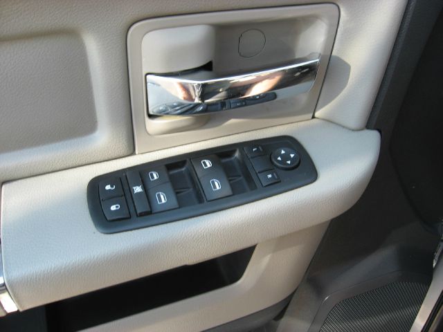 Dodge Ram 1500 2010 photo 10