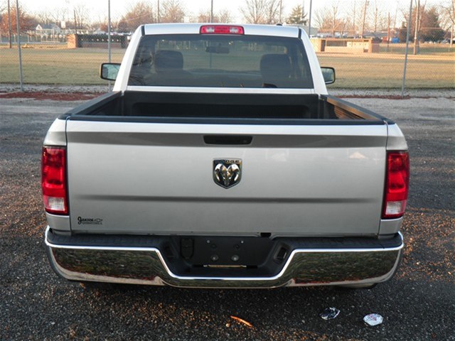 Dodge Ram 1500 2010 photo 5