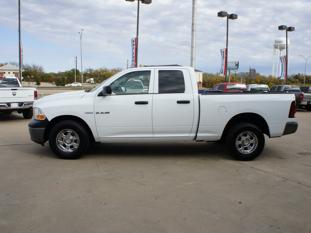 Dodge Ram 1500 2010 photo 5