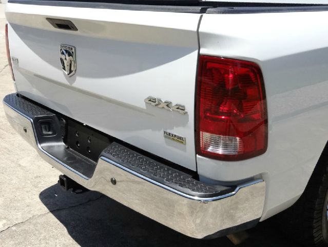 Dodge Ram 1500 2010 photo 37