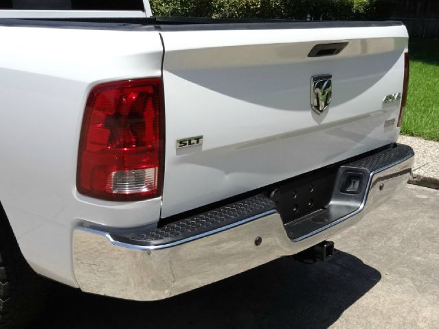 Dodge Ram 1500 2010 photo 38