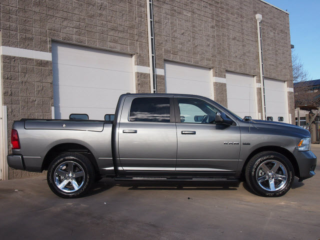 Dodge Ram 1500 2010 photo 1