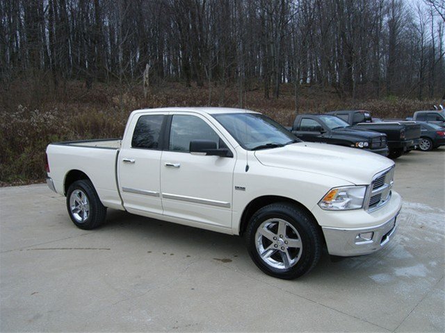 Dodge Ram 1500 2010 photo 4